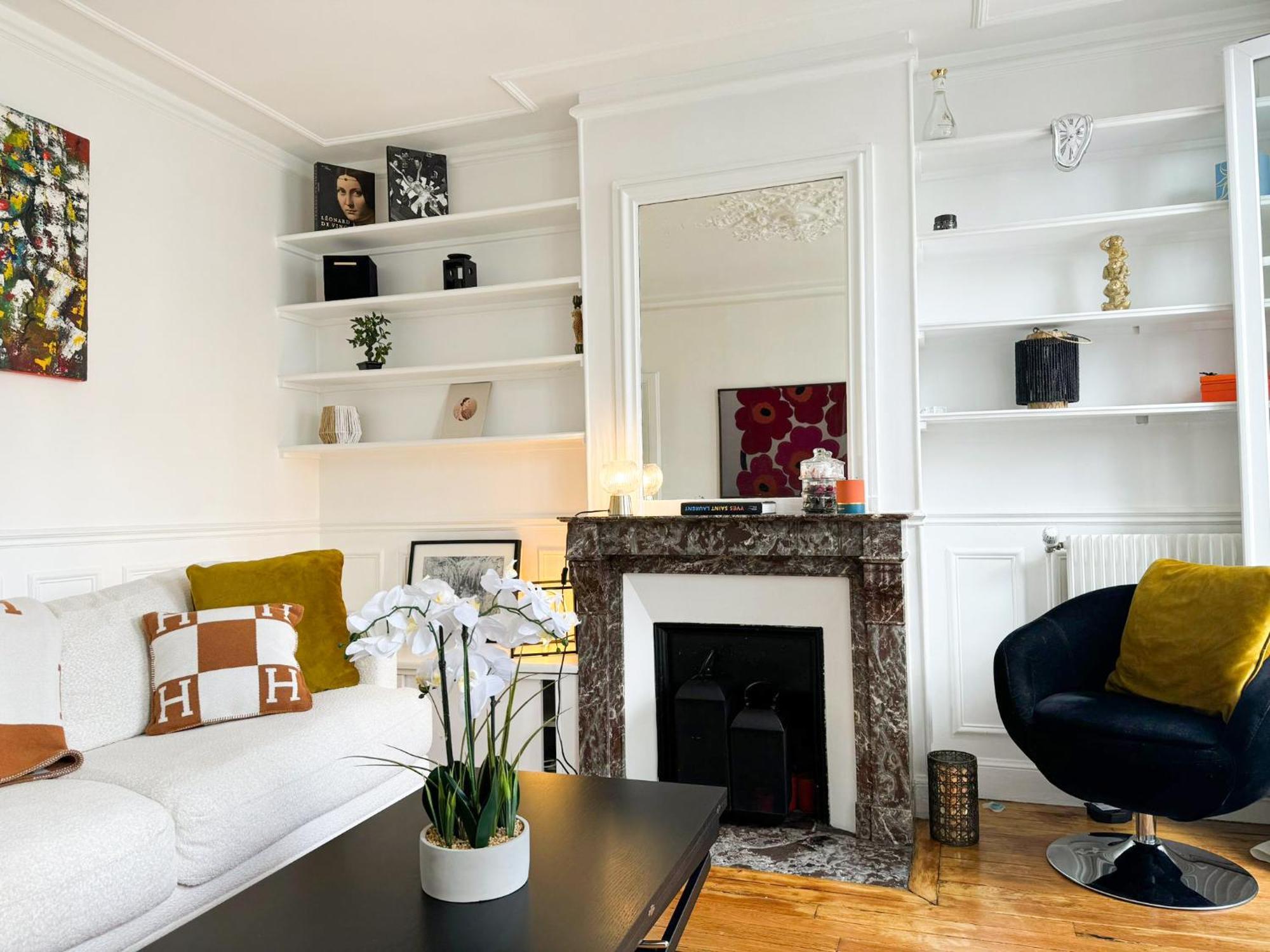 Appartement Appart Classique, Balcon Et Vue Sur La Tour Eiffel *